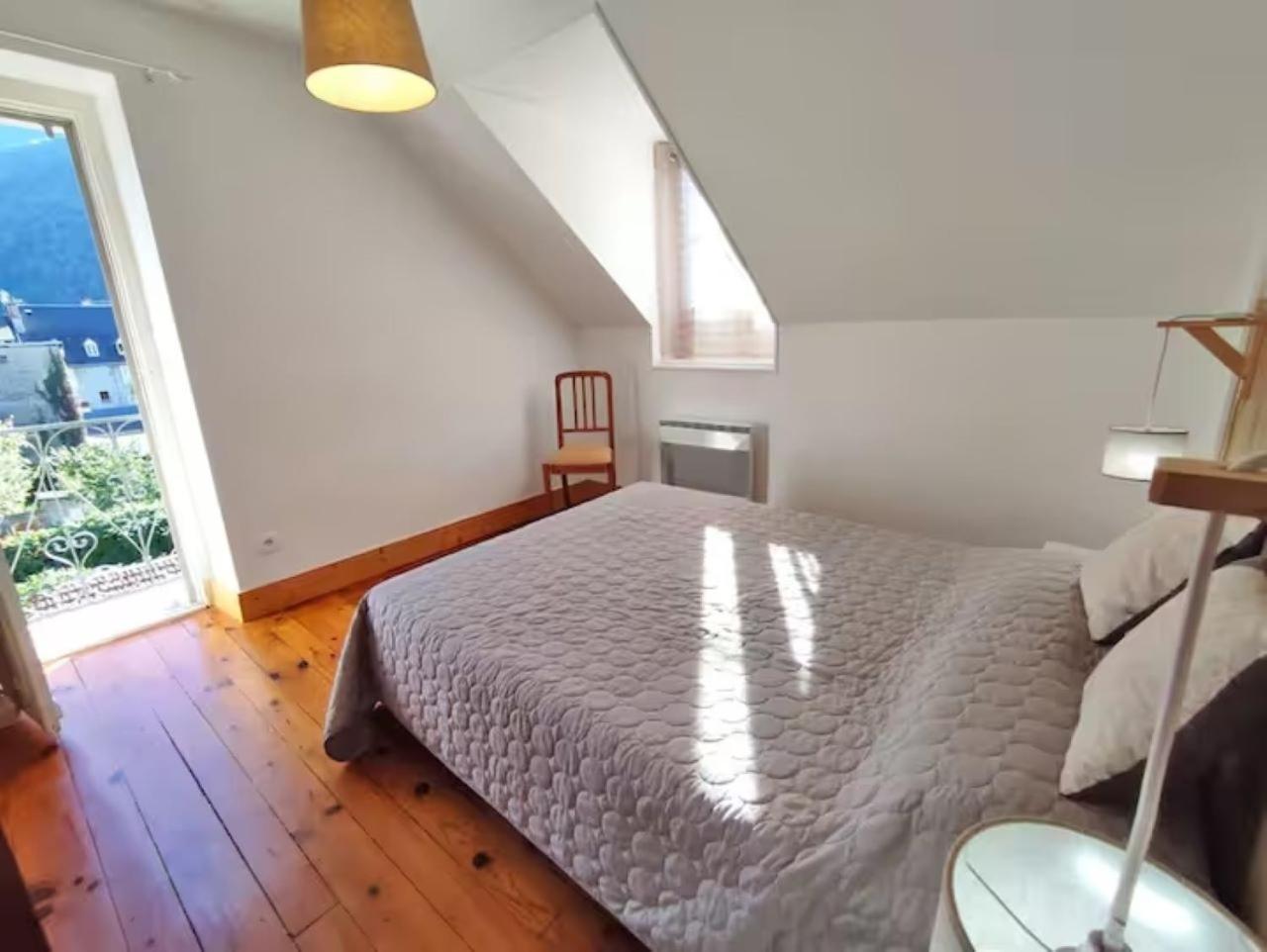 Апартаменты L'Alexiane, Centre Luchon, Parking Gratuit, Wifi Bagneres-de-Luchon Экстерьер фото