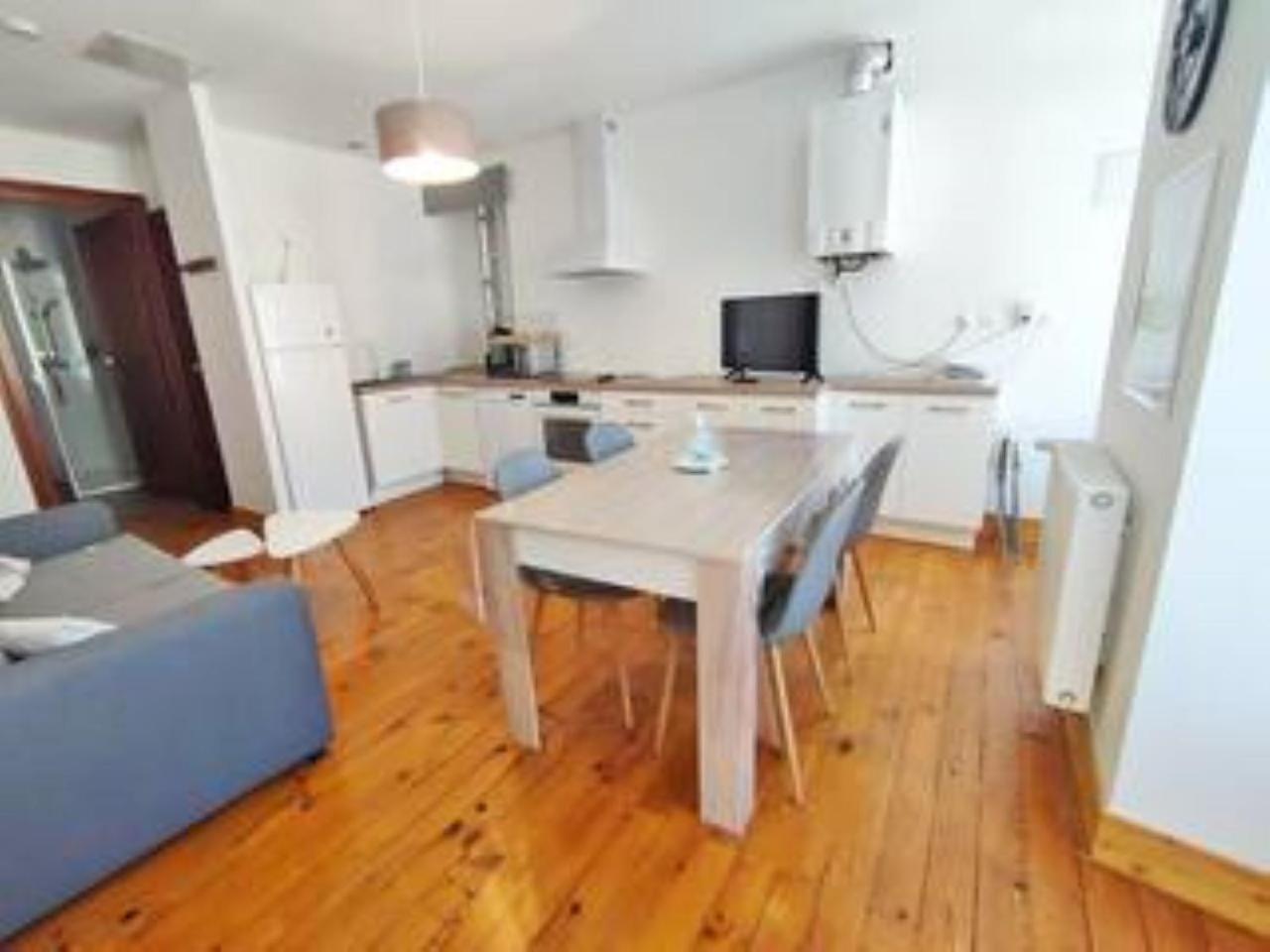 Апартаменты L'Alexiane, Centre Luchon, Parking Gratuit, Wifi Bagneres-de-Luchon Экстерьер фото