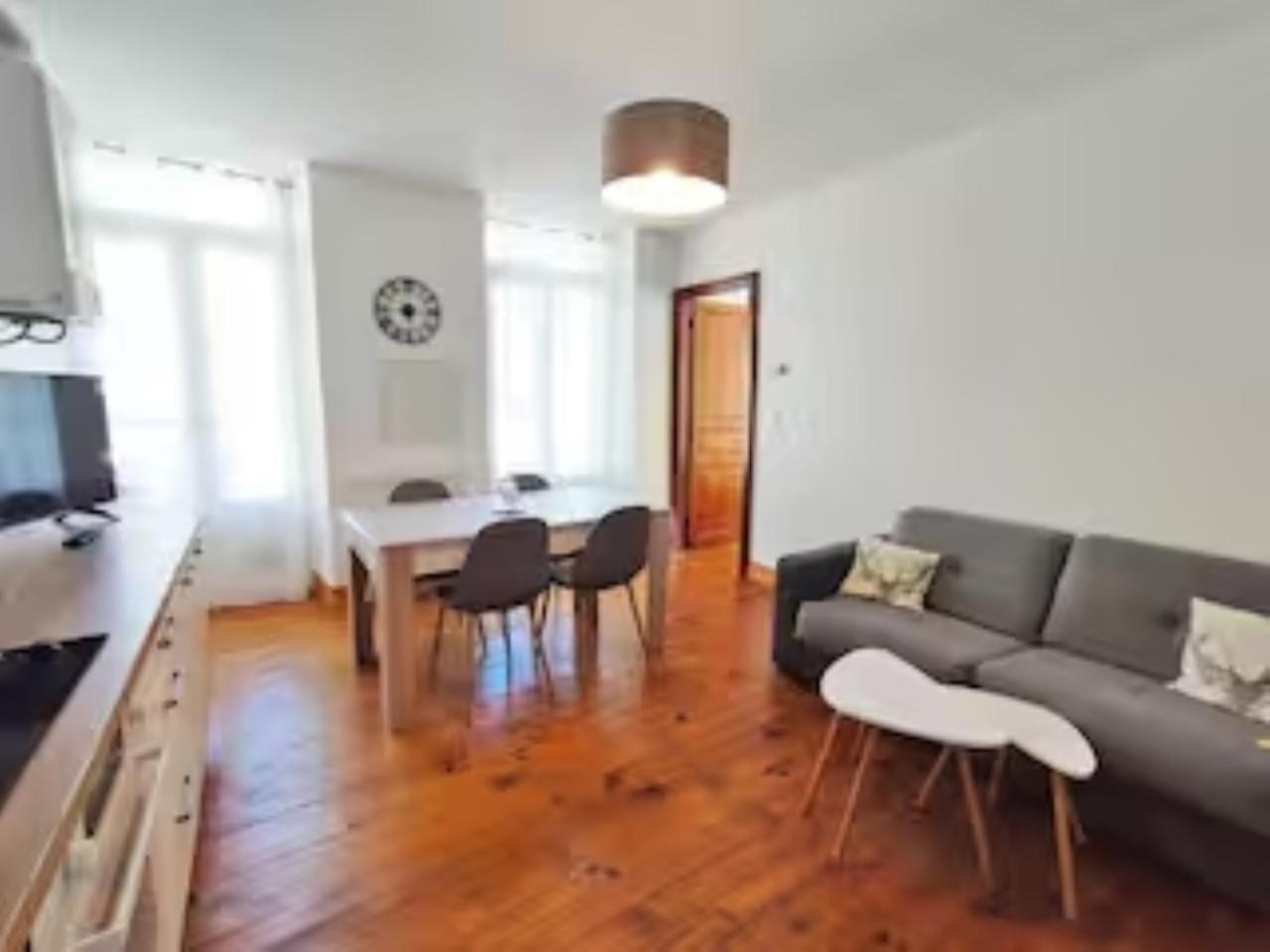 Апартаменты L'Alexiane, Centre Luchon, Parking Gratuit, Wifi Bagneres-de-Luchon Экстерьер фото